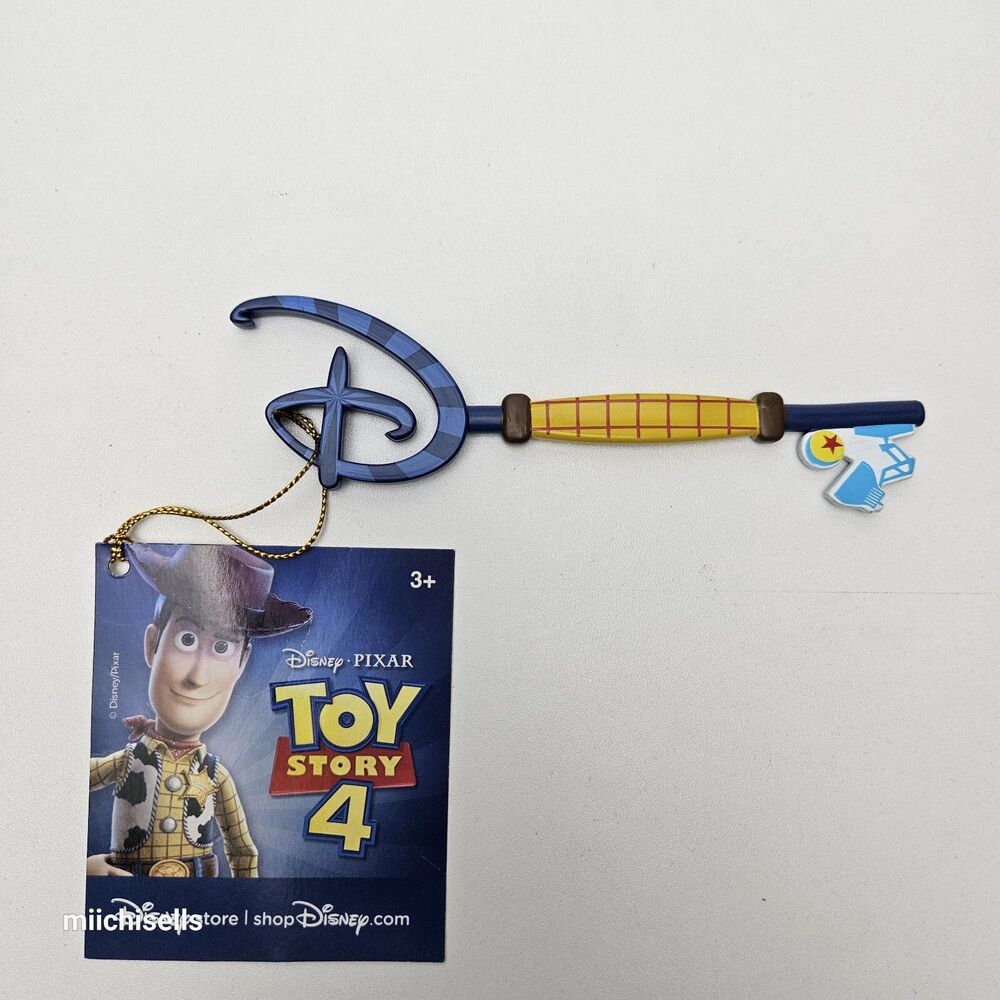 Disney Store Toy Story Key Pixar Woody Limited Edition Key New with Tag Ts4